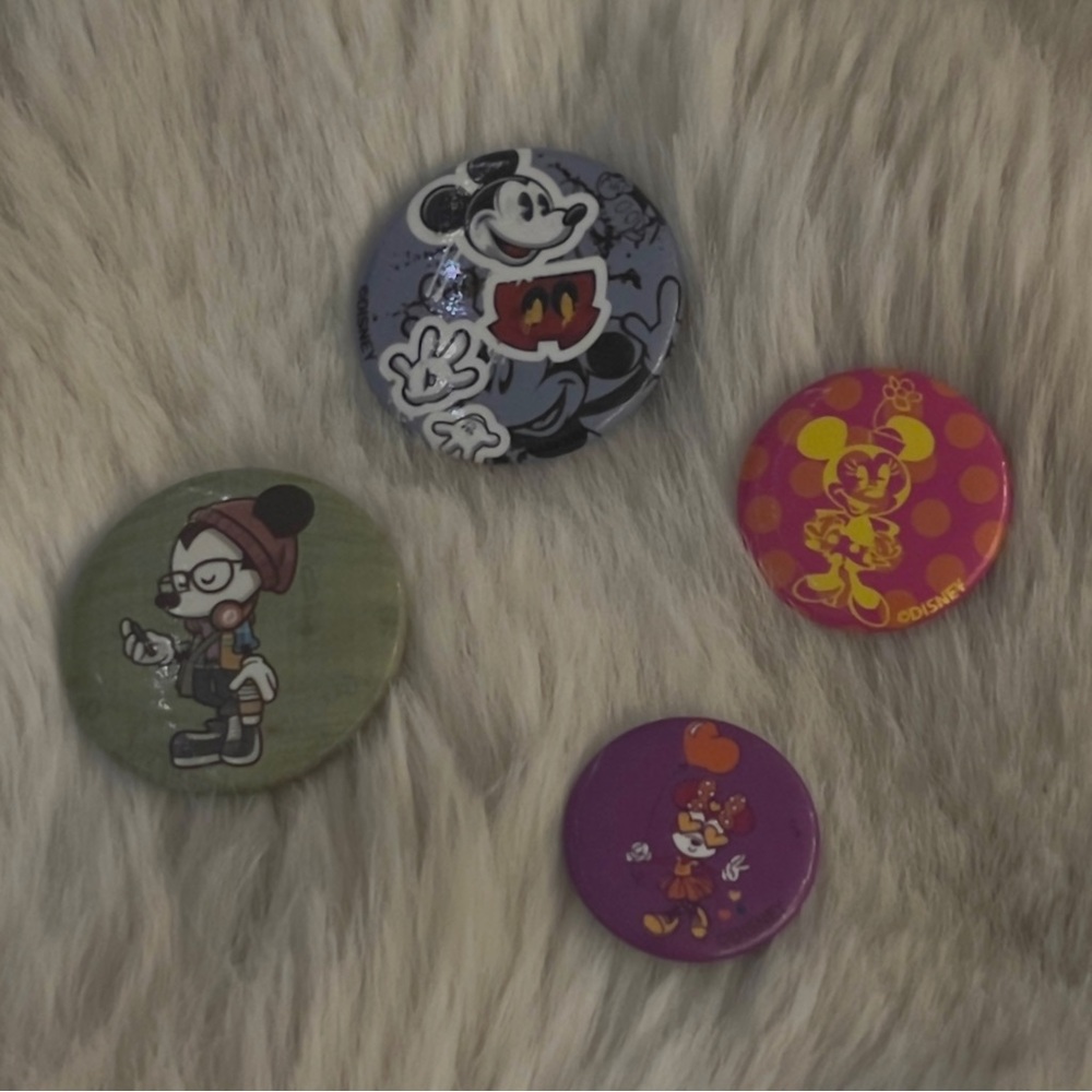 disney world mickey & minnie mouse mini button lot